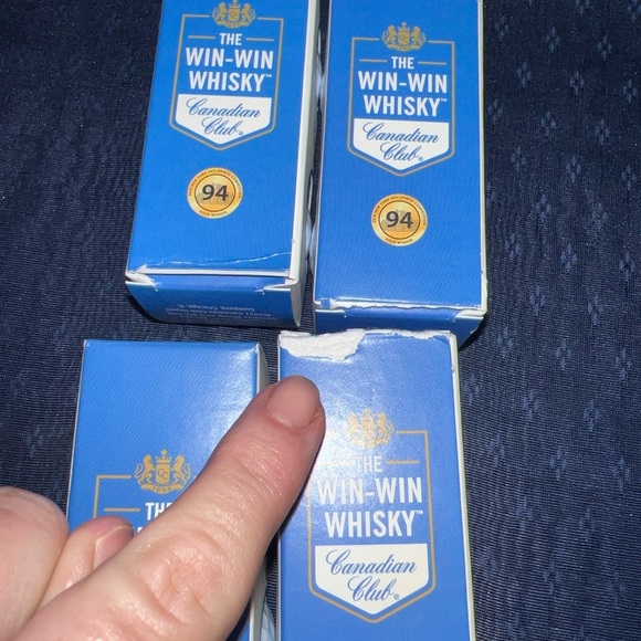 Collectible AdvertisingnCanadian Club Whisky 6 Boxes Golf Balls New Box 2021 - Picture 8 of 11